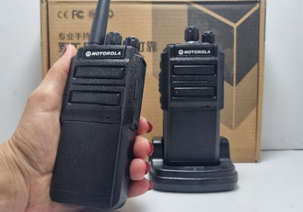 بیسیم موتورولا GP1800 Plus جی‌پی 1800 پلاس