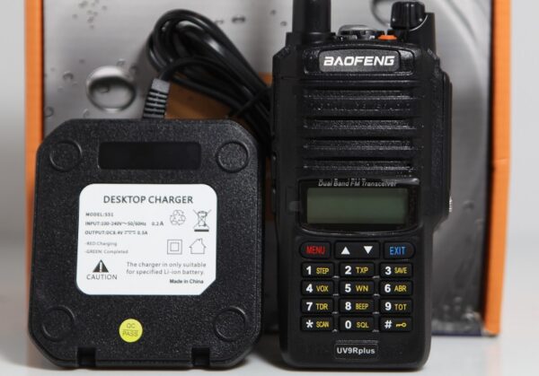 شارژر بیسیم باوفنگ UV-9R Plus یووی 9 آر پلاس