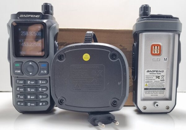 شارژر بیسیم باوفنگ UV-21 Pro V2 یووی 21 پرو وی2
